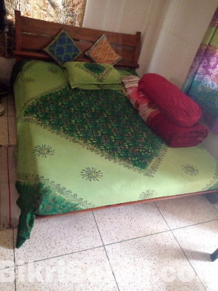 Double Bed With Mattress